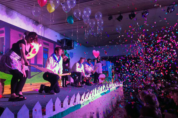 Combo Escenario para Colegios